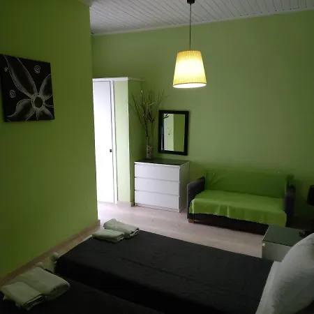 Otel Maria's Agios Georgios (Corfu)